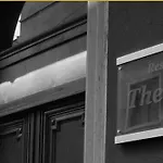 Theresia- Tailor Made Aparthotel Triest