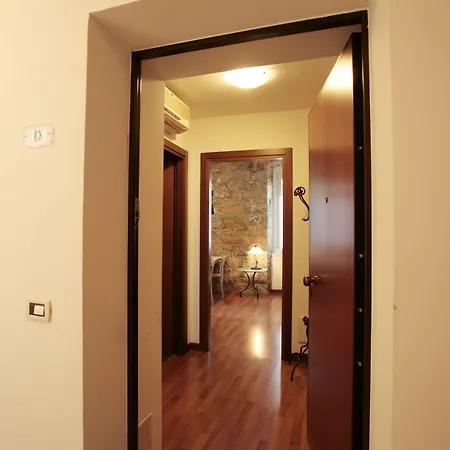 Theresia- Tailor Made Appart hôtel Trieste