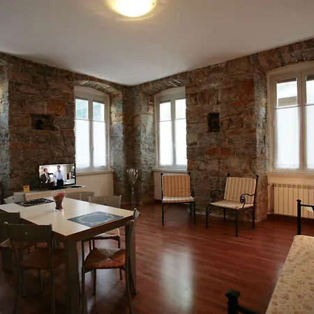 Theresia- Tailor Made 4*