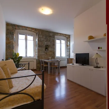 Theresia- Tailor Made Trieste