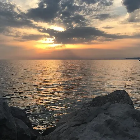 Theresia- Tailor Made Triest